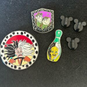 101 Dalmatian Villain pins!